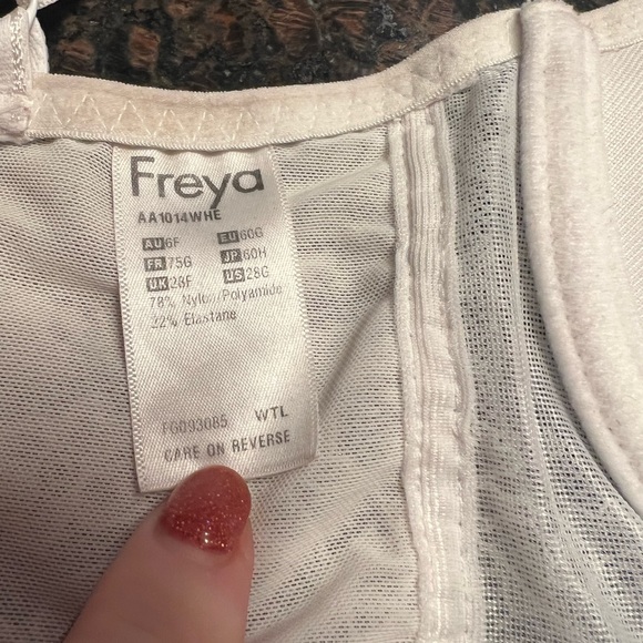 Freya White Lace Bra- Size 28G (US)/28F (UK) - Picture 2 of 5